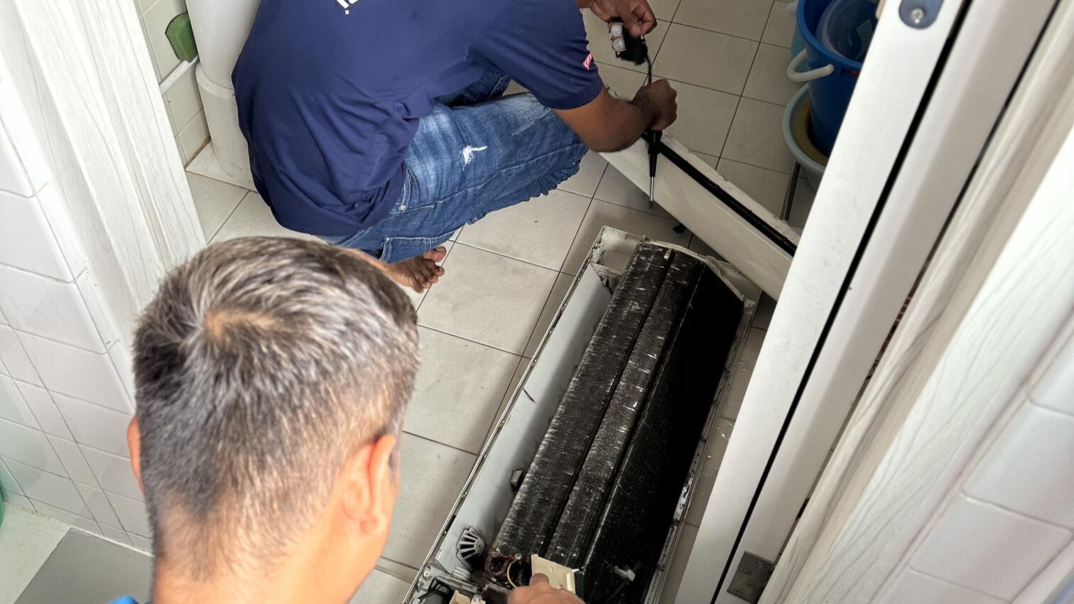 Aircon servicing